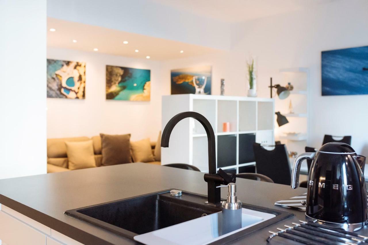Tres Chic Double Sized Apartment Bukarest Exteriör bild